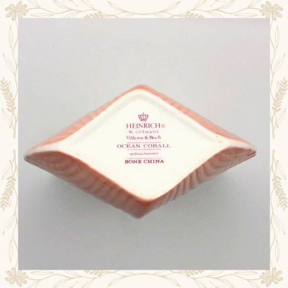 Villeroy & Boch Ocean Coral Clam Shell Vase and Matching Candlesticks - Picture 3 of 3